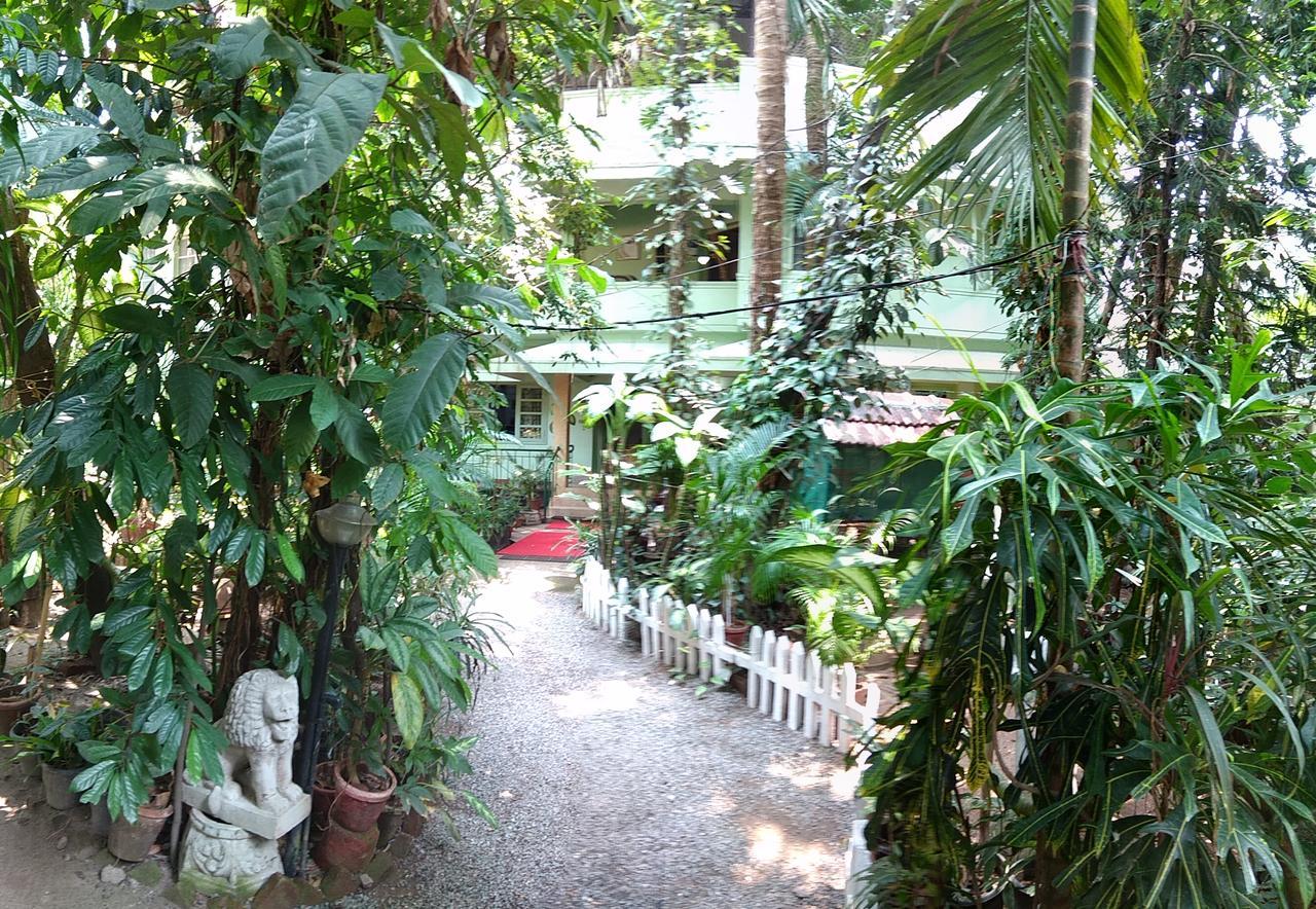 Green Woods Bethlehem Kochi Extérieur photo